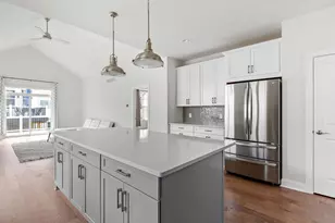 3093 N Spurway Dr, Ann Arbor, MI 48105 - Photo 15