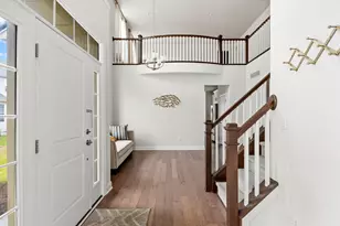 3093 N Spurway Dr, Ann Arbor, MI 48105 - Photo 3