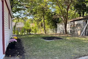 9221 Grandville Ave, Detroit, MI 48228 - Photo 5