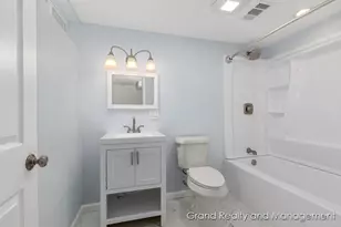 1931 Keyhill Ave SE, Grand Rapids, MI 49546 - Photo 31