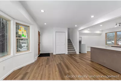 1931 Keyhill Avenue SE, Grand Rapids, MI 49546 - Photo 7