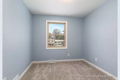 1931 Keyhill Avenue SE, Grand Rapids, MI 49546 - Photo 19