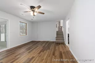 1931 Keyhill Ave SE, Grand Rapids, MI 49546 - Photo 23