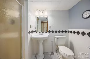 3343 Springbrook Dr NW, Grand Rapids, MI 49544 - Photo 27