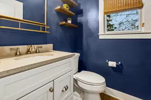 3707 Fox Crossing, Saint Joseph, MI 49085 - Photo 11