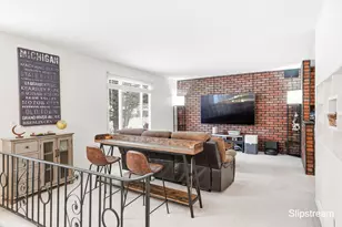 1706 Autumn Ln, Lansing, MI 48912 - Photo 5