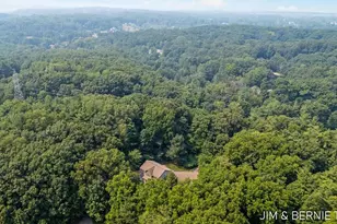 3653 Grand Bluffs Ct SW, Grand Rapids, MI 49534 - Photo 109