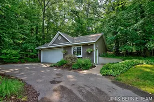 3653 Grand Bluffs Ct SW, Grand Rapids, MI 49534 - Photo 93