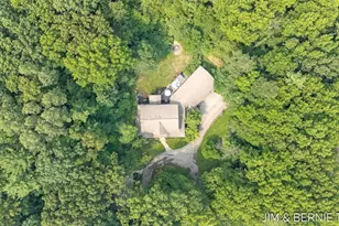 3653 Grand Bluffs Ct SW, Grand Rapids, MI 49534 - Photo 105