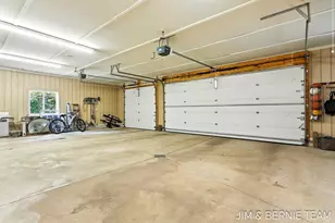 3653 Grand Bluffs Ct SW, Grand Rapids, MI 49534 - Photo 89