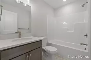 323 Hickory Valley Dr, Kalamazoo, MI 49009 - Photo 5