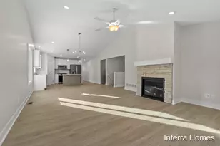 323 Hickory Valley Dr, Kalamazoo, MI 49009 - Photo 13