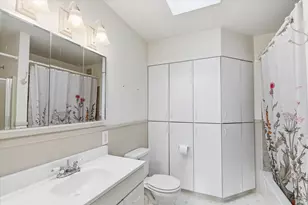 439 N Reese St, South Lyon, MI 48178 - Photo 35