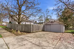439 N Reese St, South Lyon, MI 48178 - Photo 47