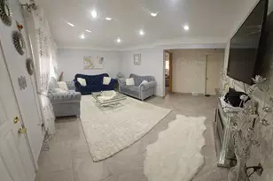 8179 Whitefield St, Dearborn Heights, MI 48127 - Photo 5