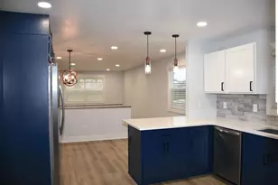 851 Kingsley Ave, Saint Joseph, MI 49085 - Photo 7