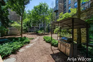 940 Monroe Ave NW, Grand Rapids, MI 49503 - Photo 9