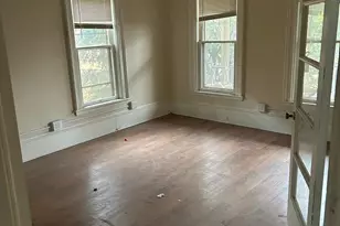 709 Regent St, Niles, MI 49120 - Photo 13