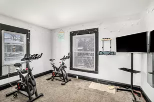 205 Moores River Dr, Lansing, MI 48910 - Photo 17