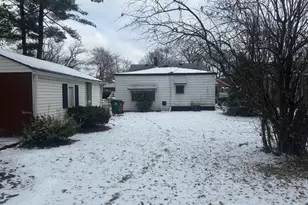 21819 Shakespeare Ave, Eastpointe, MI 48021 - Photo 17