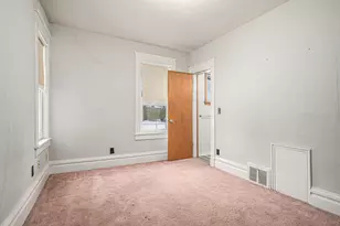 923 Regent St, Niles, MI 49120 - Photo 15