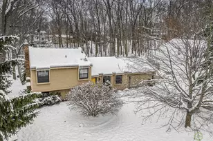 446 Adaway Ave SE, Ada, MI 49301 - Photo 3