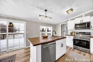 1019 Vining Rd, Greenville, MI 48838 - Photo 13