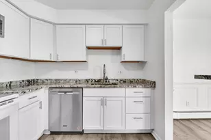 4113 Telegraph Rd, Bloomfield Hills, MI 48302 - Photo 17