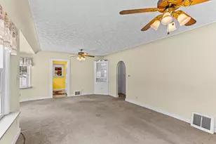 3303 Lexington Rd, Waterford, MI 48328 - Photo 13