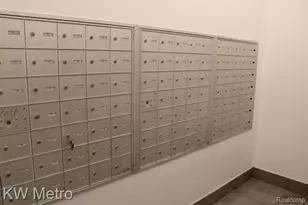 350 N Main St, Royal Oak, MI 48067 - Photo 35