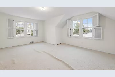 1158 Hawthorne Road, Grosse Pointe Woods, MI 48236 - Photo 21