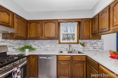 2781 Bluewater Lane SW, Grandville, MI 49418 - Photo 7