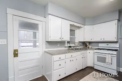 459 Ada Avenue, Muskegon, MI 49442 - Photo 11