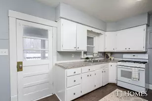 459 Ada Ave, Muskegon, MI 49442 - Photo 11