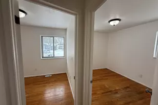 3725 Alpine Dr, Lansing, MI 48911 - Photo 19