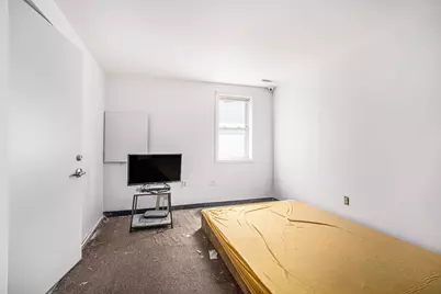 402 S Oak Street, Buchanan, MI 49107 - Photo 13