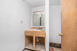 402 S Oak St, Buchanan, MI 49107 - Photo 19