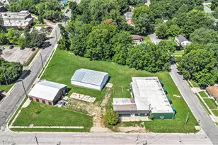 402 S Oak St, Buchanan, MI 49107 - Photo 25