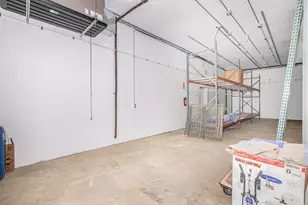 402 S Oak St, Buchanan, MI 49107 - Photo 9