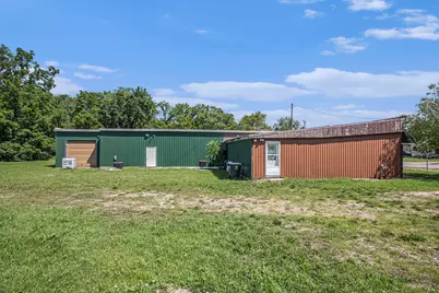 402 S Oak Street, Buchanan, MI 49107 - Photo 3