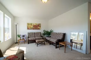 597 Trumpeter Bay Dr, Benton Harbor, MI 49022 - Photo 25
