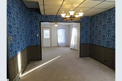 605 E Garfield Street, Cadillac, MI 49601 - Photo 3