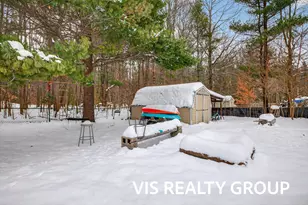 19210 Glendale Cir, Spring Lake, MI 49456 - Photo 9