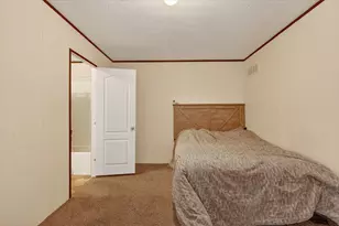 1125 Russell St, Wayland, MI 49348 - Photo 5