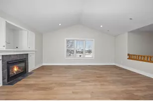 4080 Carlie Ct, Hudsonville, MI 49426 - Photo 5