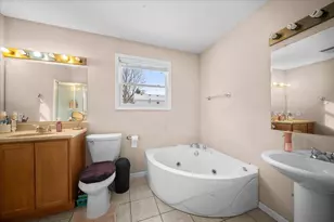 238 Harvey St, Lawton, MI 49065 - Photo 19