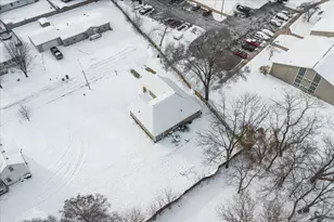 238 Harvey St, Lawton, MI 49065 - Photo 7