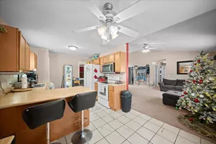 238 Harvey St, Lawton, MI 49065 - Photo 13