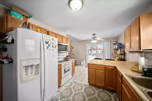 238 Harvey St, Lawton, MI 49065 - Photo 15