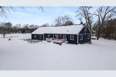 557 W James Street, Lawrence, MI 49064 - Photo 5